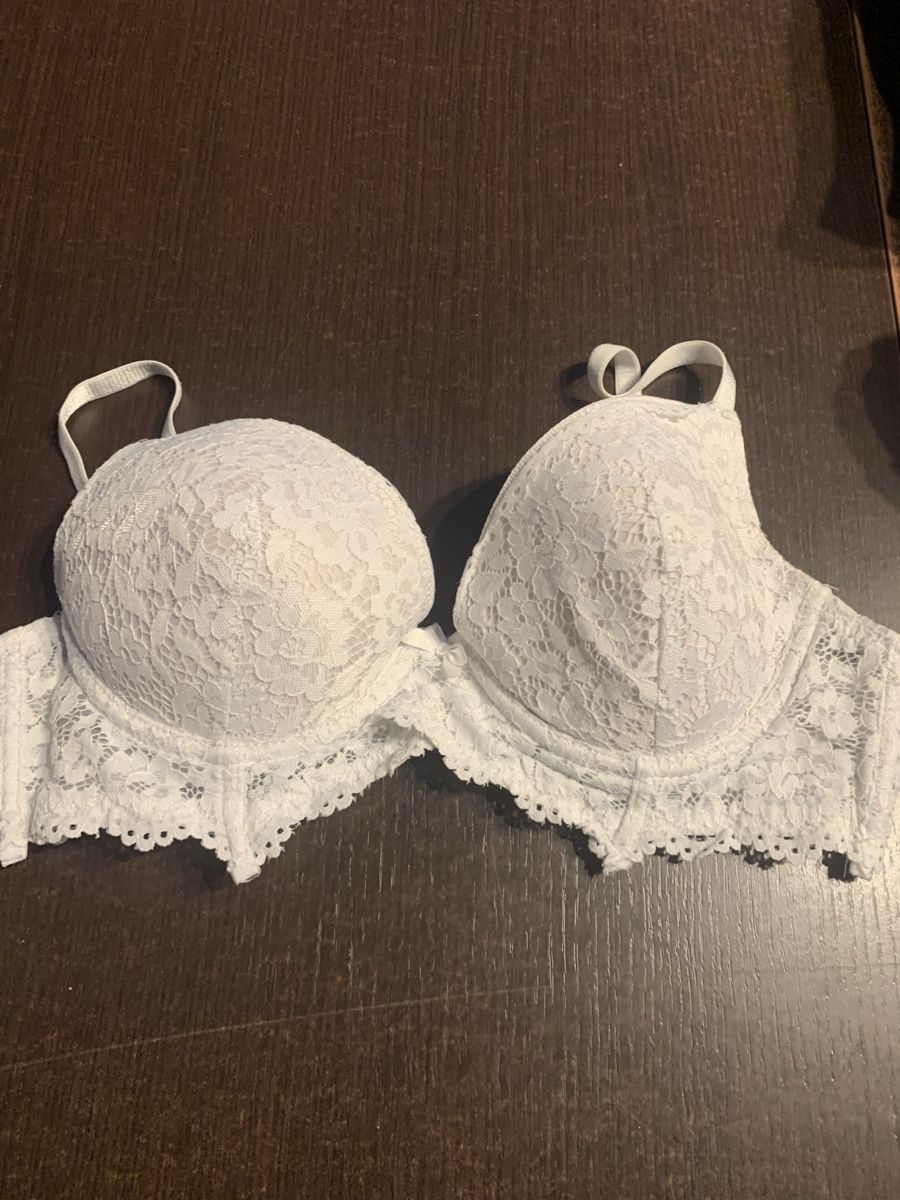 H&M Autres dessous: Soutien-Gorge H&M 75B – D'occasion à Domdidier par qatar1973
