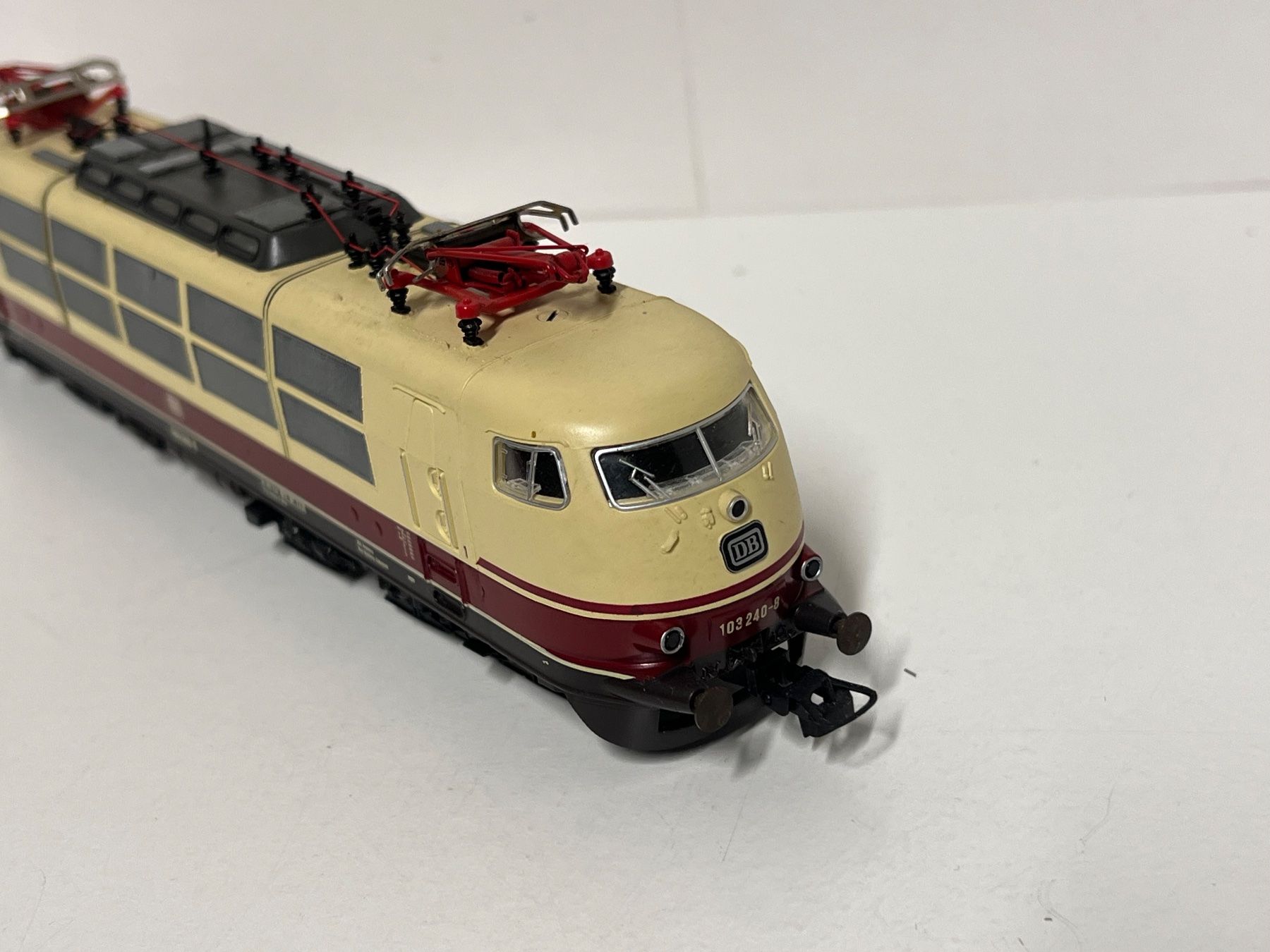 Roco Modellini di ferrovie: Roco DB  BR   103240-8  H0/DC Analog – Usato da Neuenhof venduto da ludovicco 2