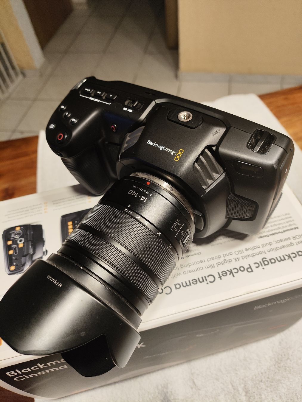 Fotocamera: Blackmagic Pocket Cinema Camera 4K, Panasonic Obje.H-FS14140 – Usato da Buchs AG venduto da Eugrom