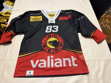 SC Bern Junioren Gameworntrikot Nummer 83 Grösse XS