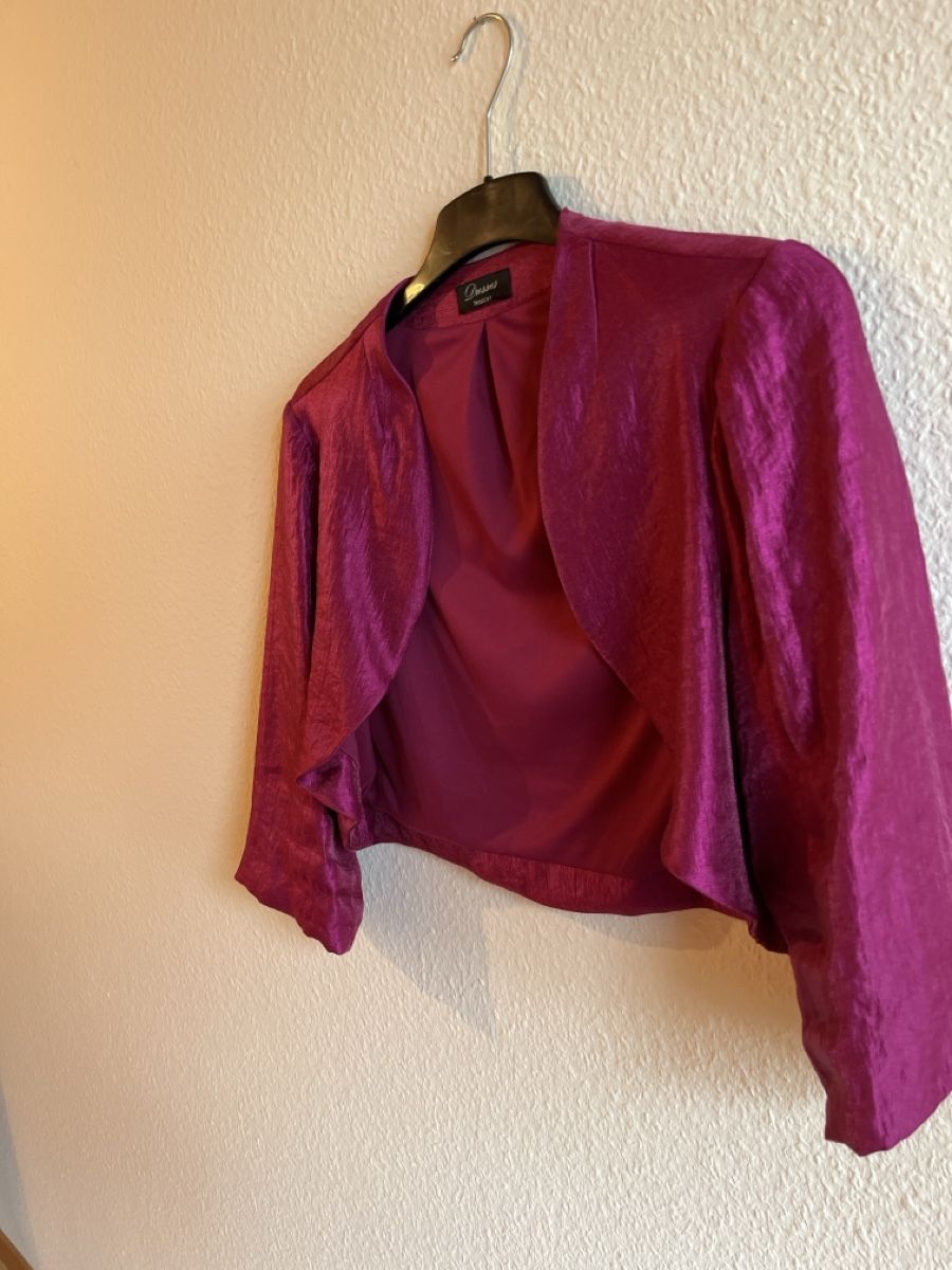 Bolero: Festliches Jäckli Grösse 46 – Nuovo (secondo la descrizione) da Neftenbach venduto da Katharina_ott 1