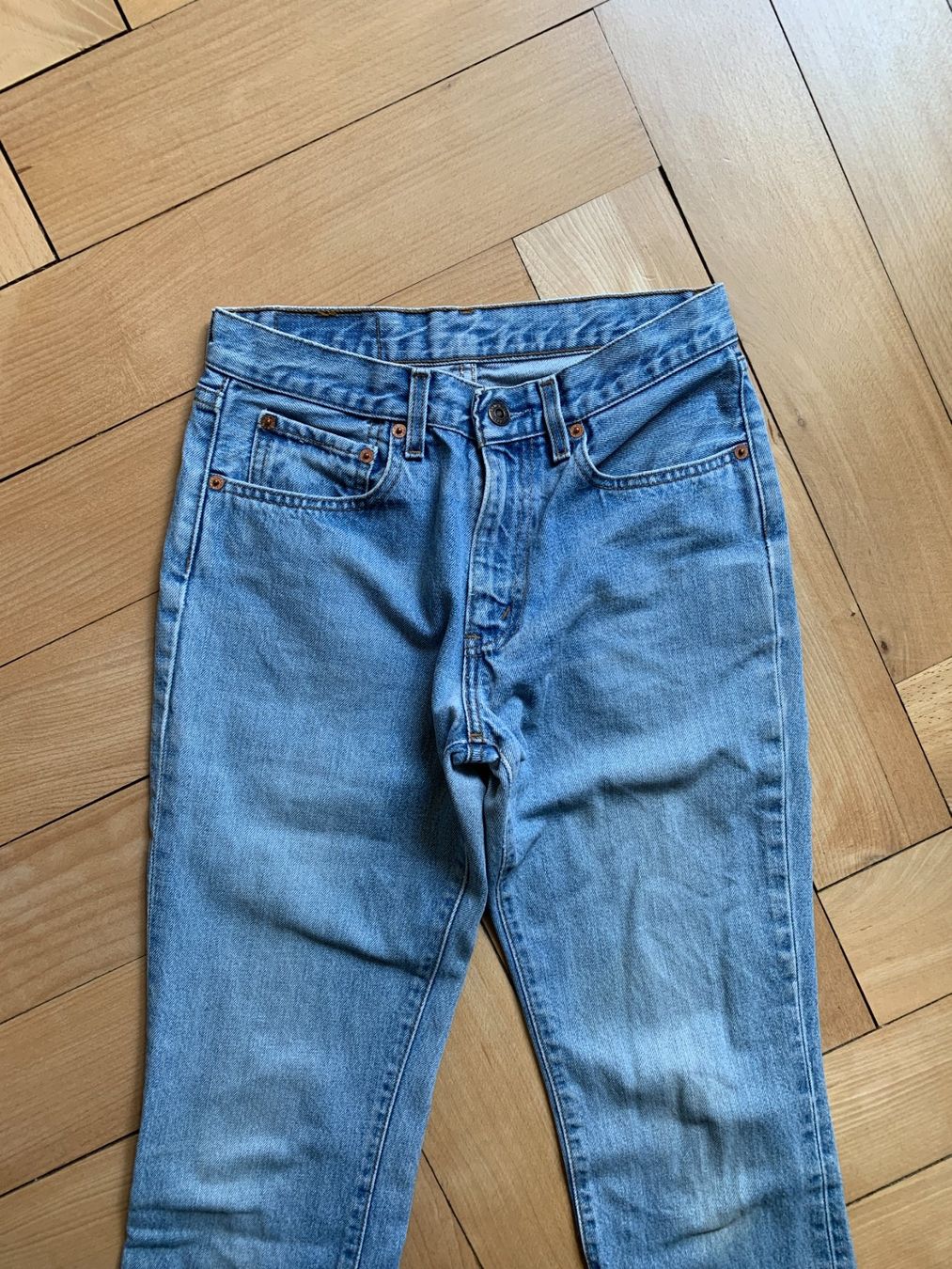 Levi's Jeans: LEVIS - Vintage Jeans hellblau W29 L34 – Usato da Zürich venduto da Diazaio 1
