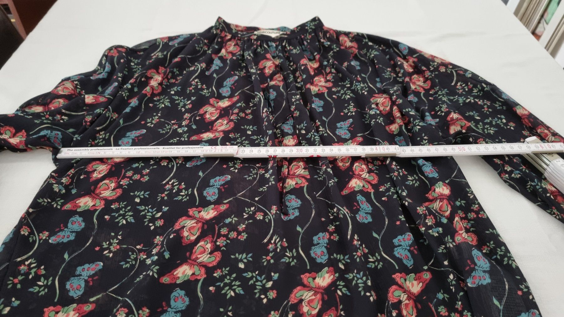 Blusen: Schöne Bluse von SEMICOUTURE 01 - Gr. 38 – Neu (gemäss Beschreibung) aus Schneisingen von backstore24 7