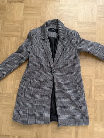 Vero Moda Kurzmantel kariert grau Grösse S