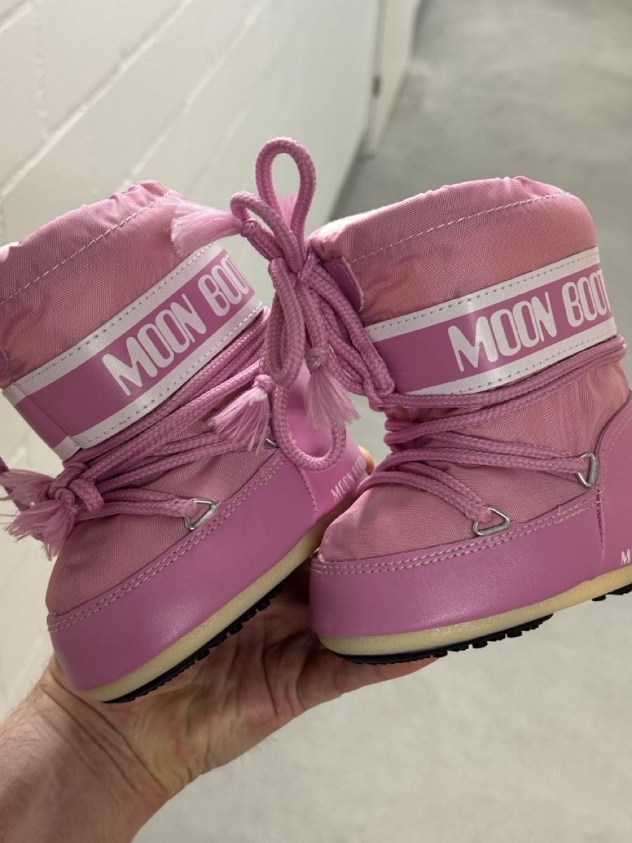 Moon Boot Schuhe für Mädchen: Moon Boot mini Baby Pink Grösse 19-22 – Neu (gemäss Beschreibung) aus Zürich von wid_6wcp