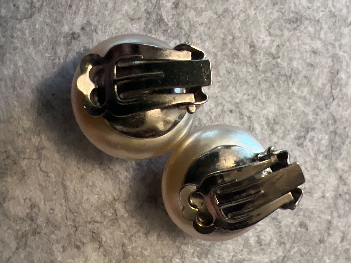Orecchini pendenti & Orecchini a lobo: Vintage Ohrclips Perlenimitat – Usato da Uznach venduto da Ya_x7x6 3