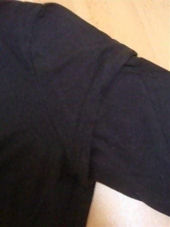 T-Shirts: Shirt von Running Bare - schwarz - Grösse 38 – Gebraucht aus Zofingen von Justizia_01 3