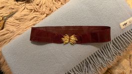 Vintage Damengurt Bordeaux mit goldener Schnalle