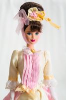 Barbie Puppe Mrs. PFE Albee 1997 Avon 20330 Vintage Pastell