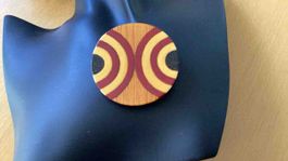 Art Deco Brosche Holz rund mit grafischem Muster Vintage