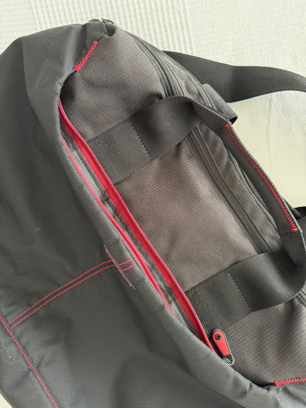 Samsonite Borse: Samsonite Laptop-Tasche – Usato da Nänikon venduto da marcusg70 1