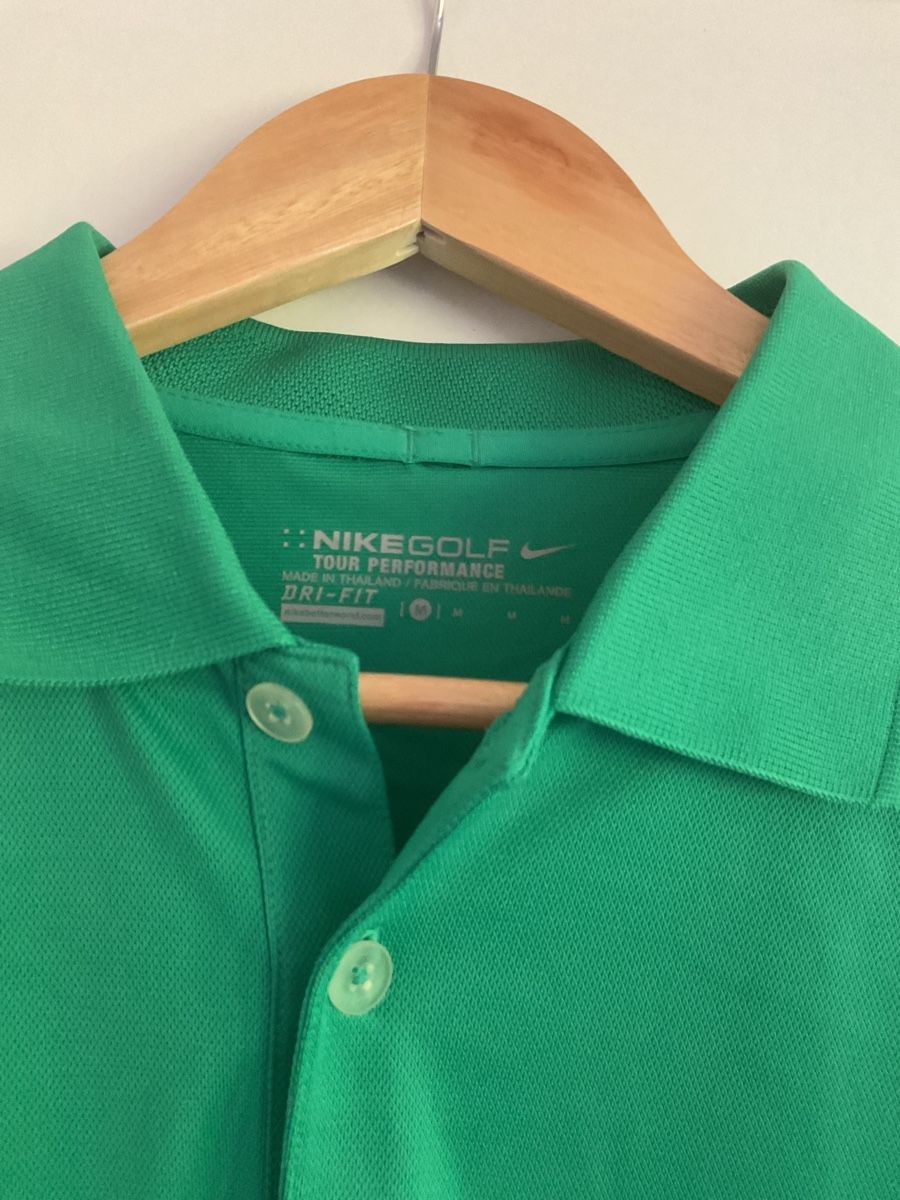 Magliette Polo: Nike Golf Poloshirt, Gr. M, Top Zustand – Nuovo (secondo la descrizione) da Lengnau BE venduto da Blackknig1 1