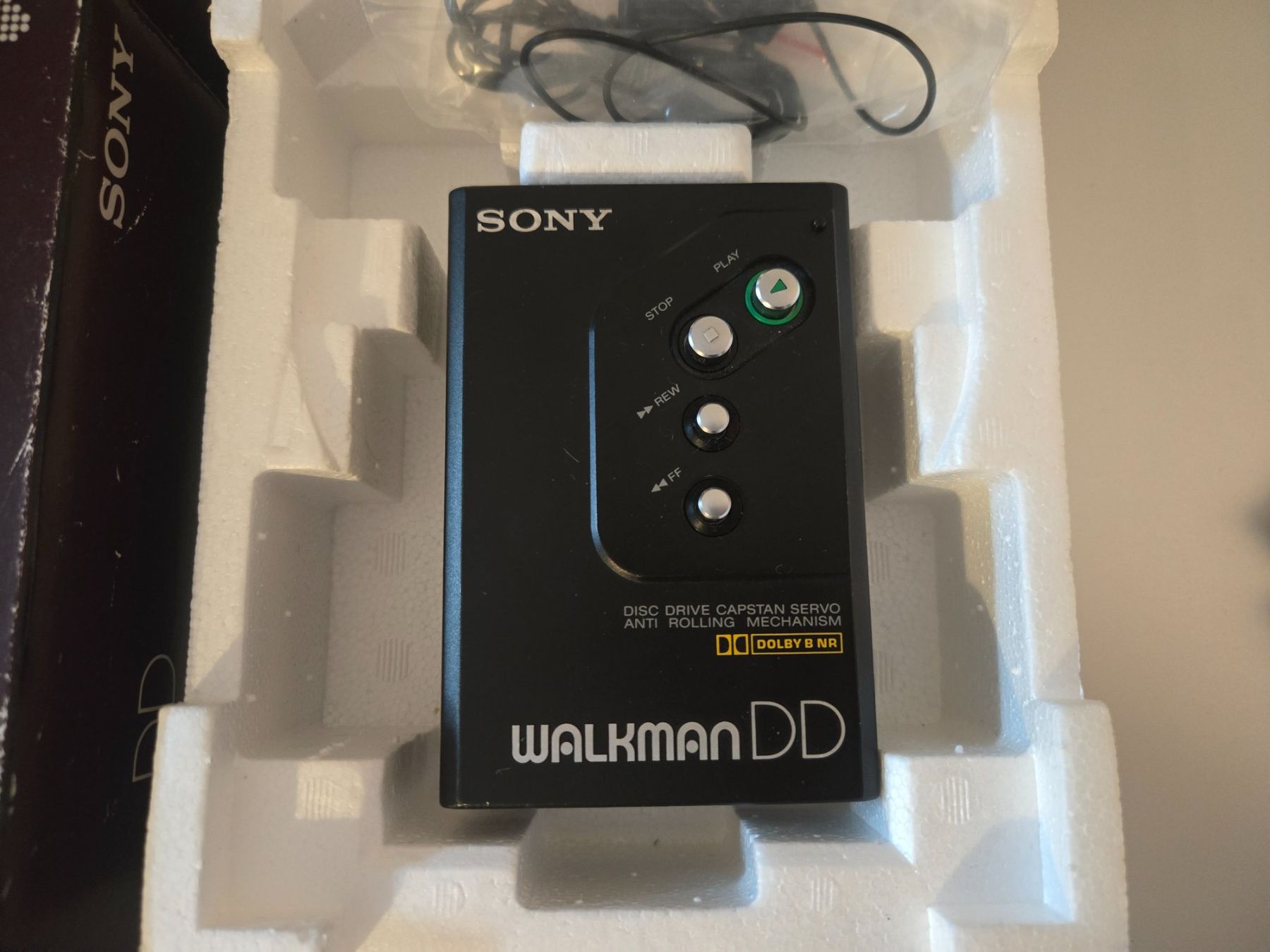 Sony Tragbarer Mediaplayer: Sony Walkman DD WM-DD10 Cassette Player, with Packing – Gebraucht aus Basel von noah27 3