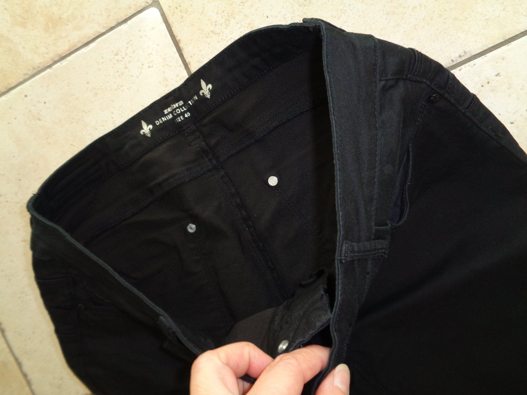 Zebra Pantaloni: Hose  Zebra  Grösse 40 – Usato da Kreuzlingen venduto da Robi-2003 2