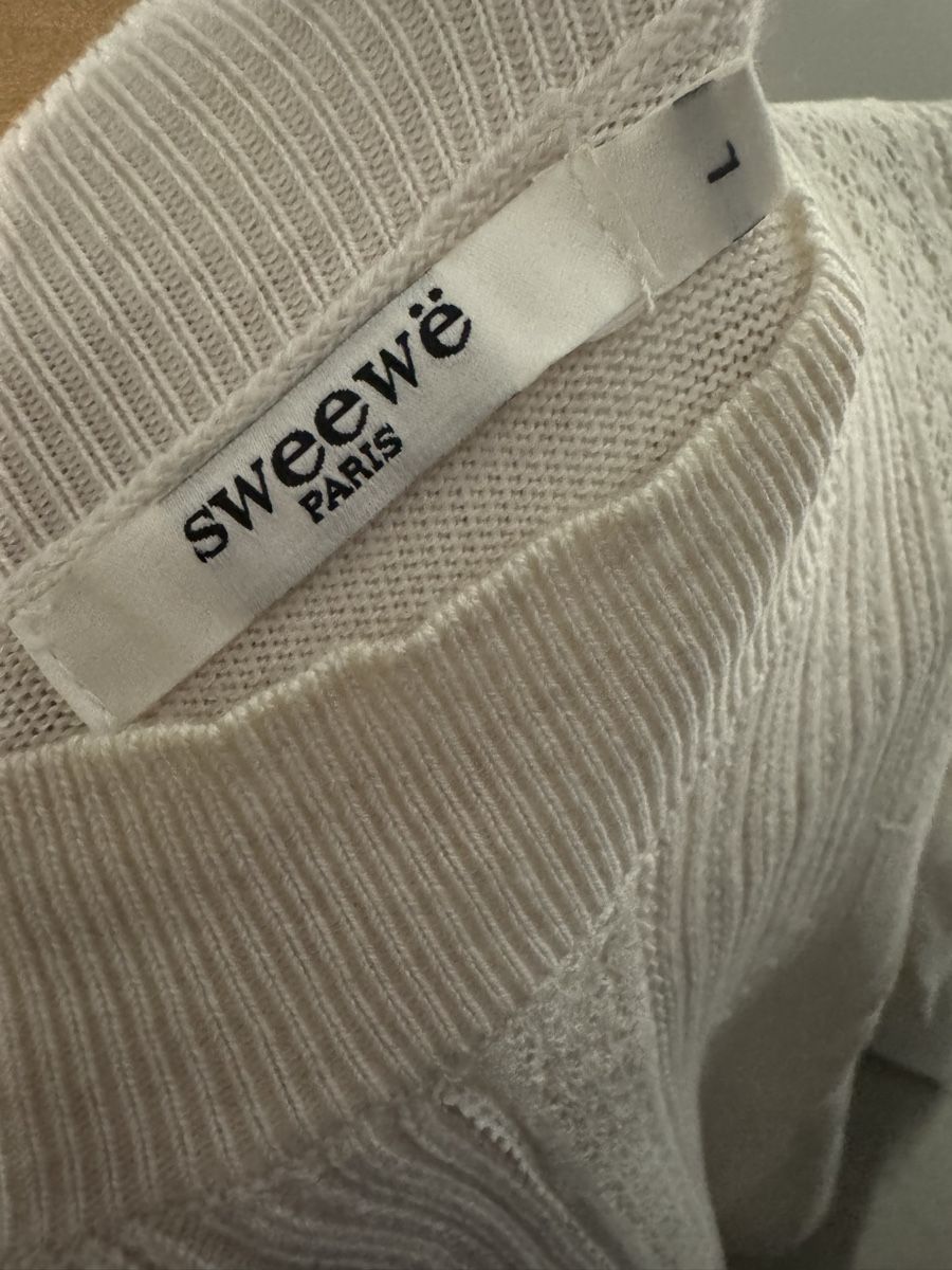 Pullover & Sweatshirts: Sweewe Paris Pullover Gr. L beige – Gebraucht aus Zürich von Chanelle07 2
