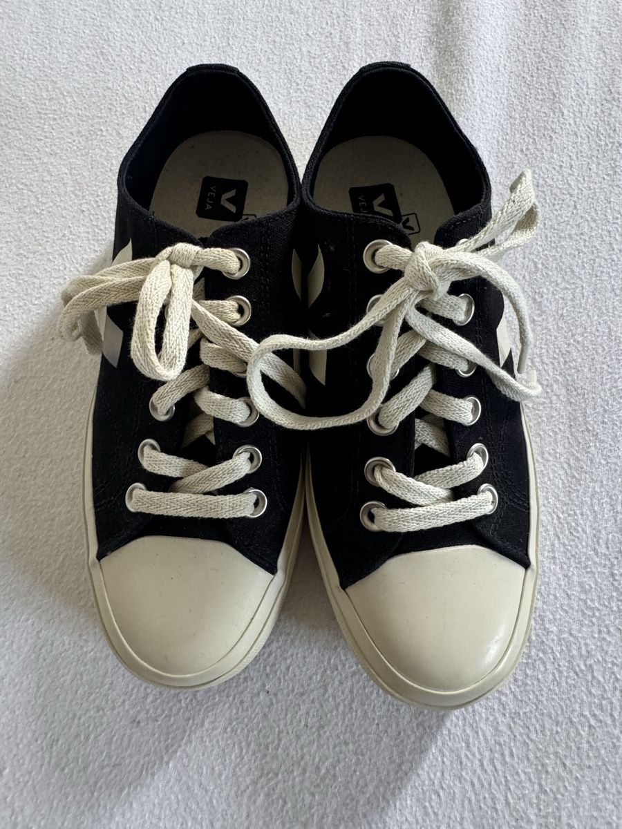 Veja Chaussures femmes: Veja Sneaker low – D'occasion à Schaffhausen par vincemat