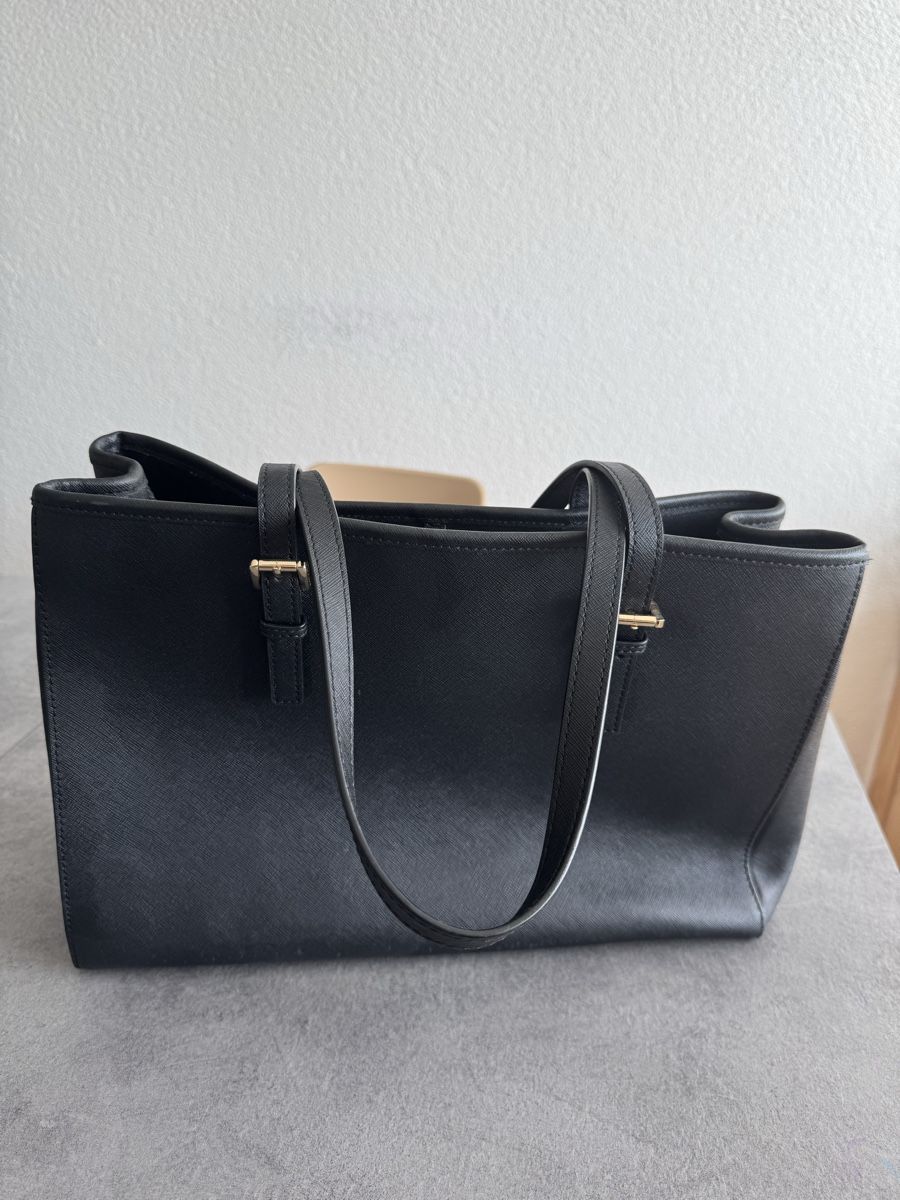 Michael Kors Borse da donna: Michael Kors Jet Set Tote in Schwarz – Nuovo (secondo la descrizione) da Schindellegi venduto da lau_h92g 1
