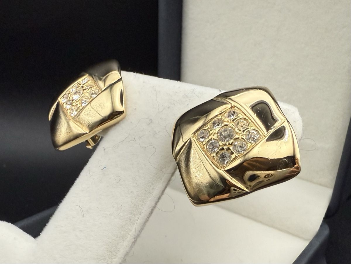 Orecchini pendenti & Orecchini a lobo: Goldfarbe Vintage Ohrringe mit Strass – Usato da Lamone venduto da LaCantinaMagica 2