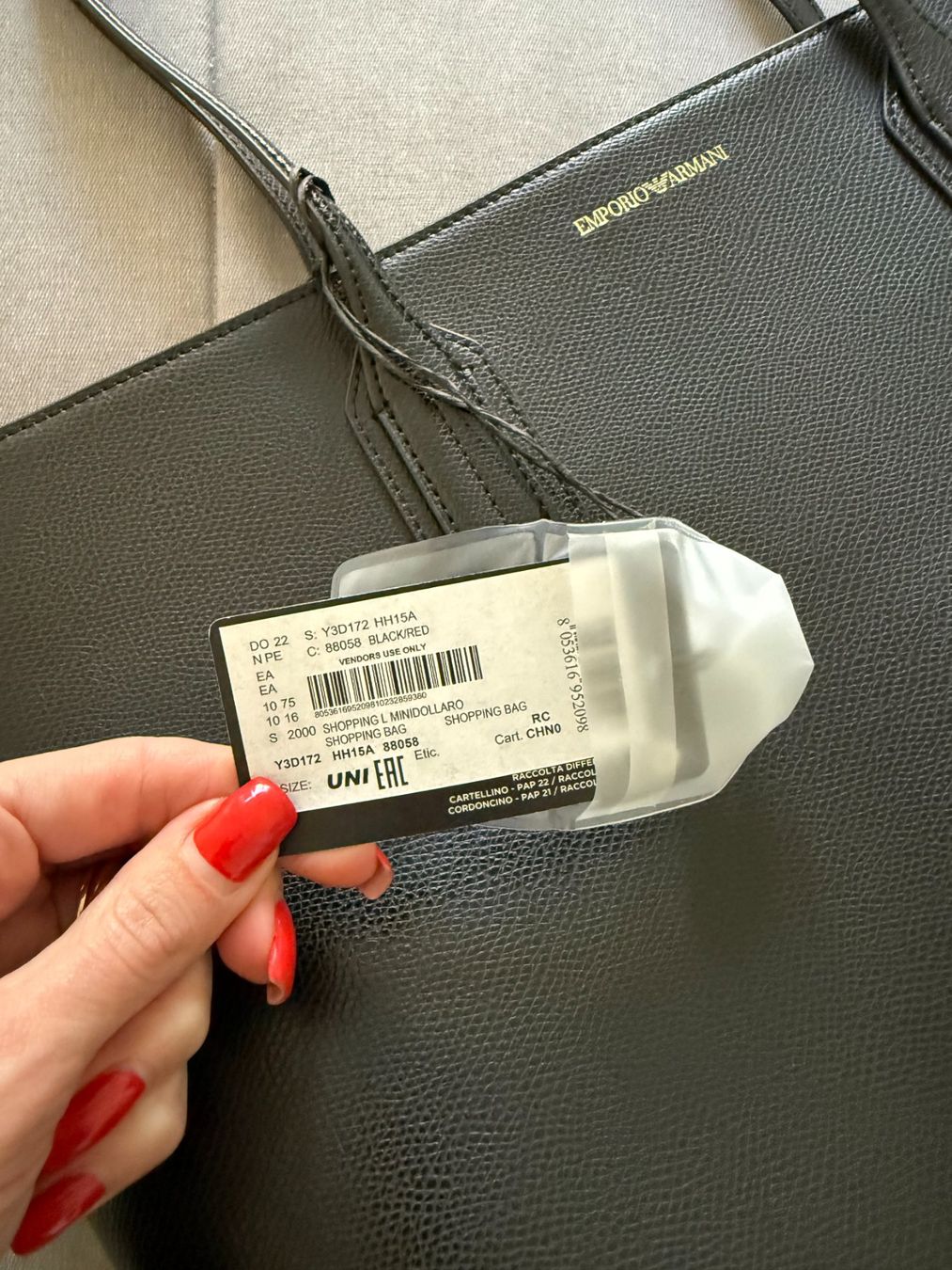 Armani Borse da donna: NEW black Armani bag – Usato da Zürich venduto da mei_wvq7 6