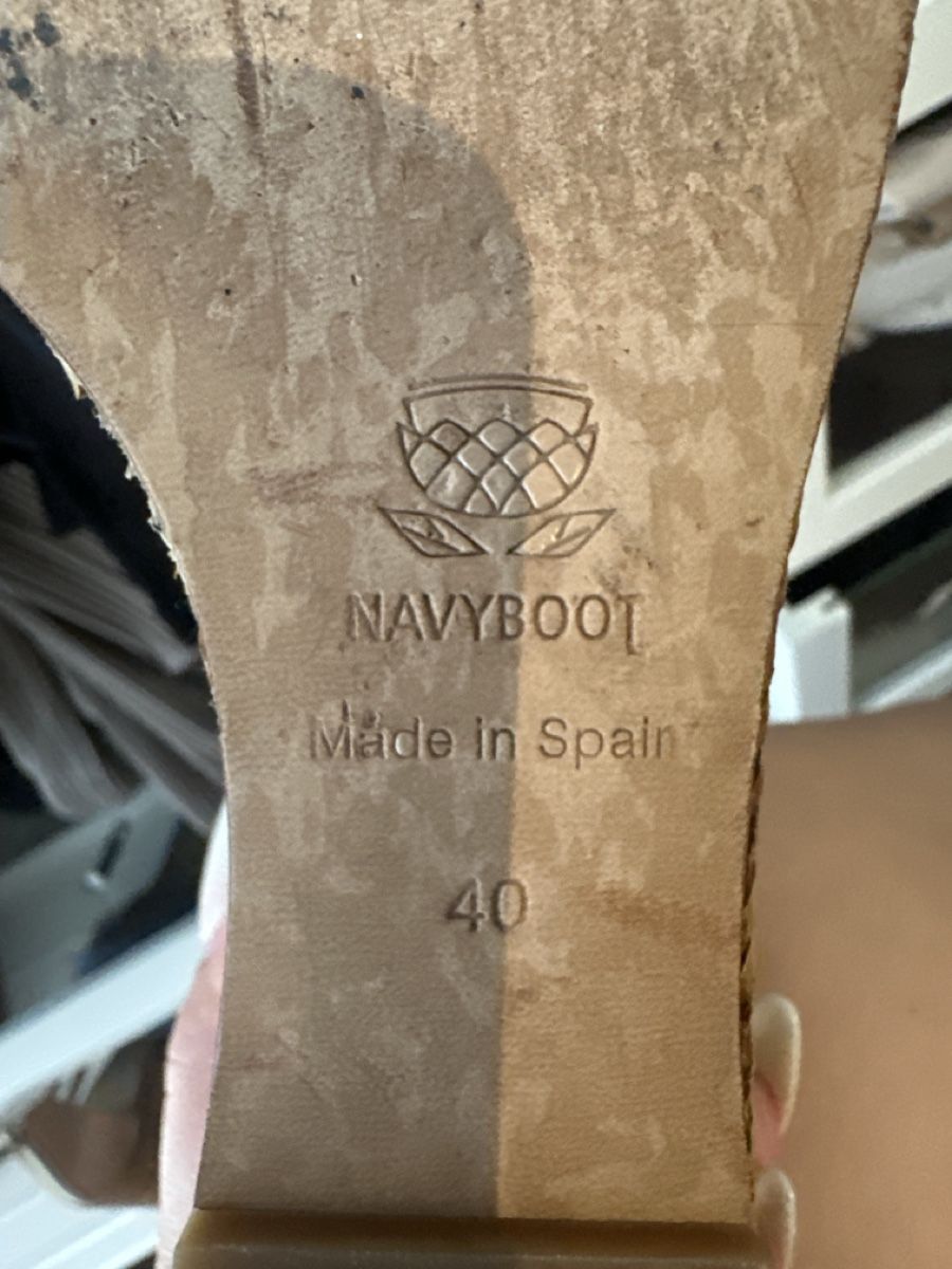 Chaussures femmes: Navyboot Schuhe – D'occasion à Bassersdorf par cel_2n7l 3