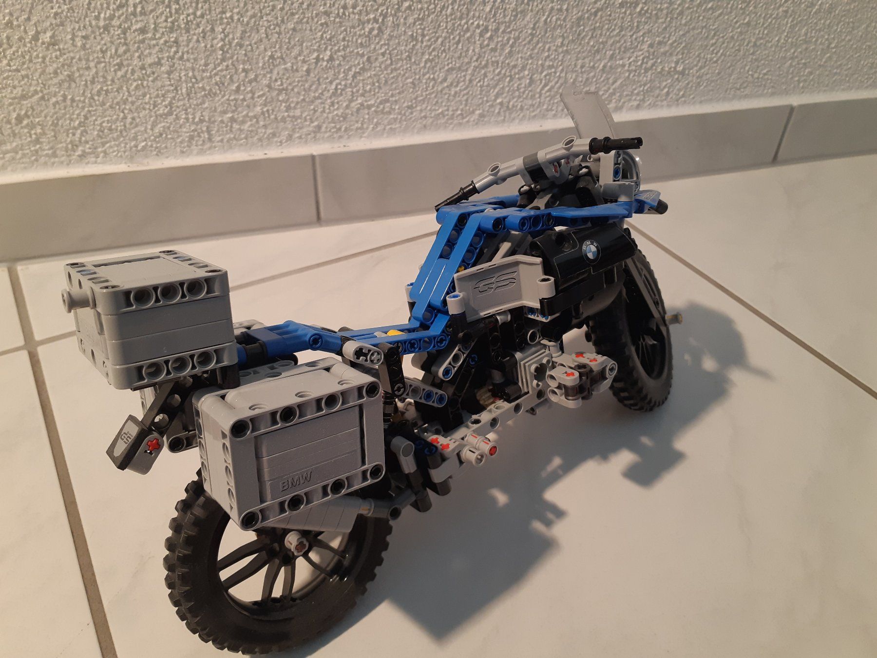 Lego Kit di costruzioni: Lego Technic BMW Motorrad No 42063 – Usato da Luzern venduto da ringgibone 2