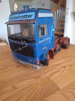 Stand Modell Truck Volvo 1:24