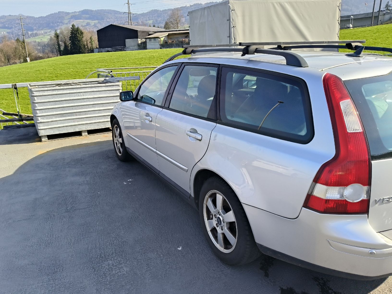 Volvo Automobili: Volvo V 50 2.4 – Difettoso da Staad SG venduto da zotya20 2