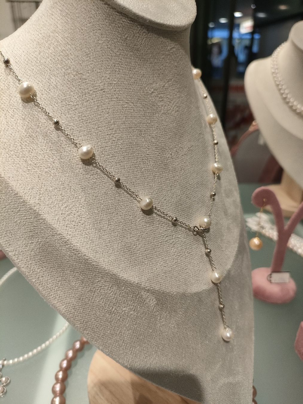 Catenine: Perlenkette aus Silber  – Nuovo e nell'imballaggio originale da Bern venduto da Lidia.5 2