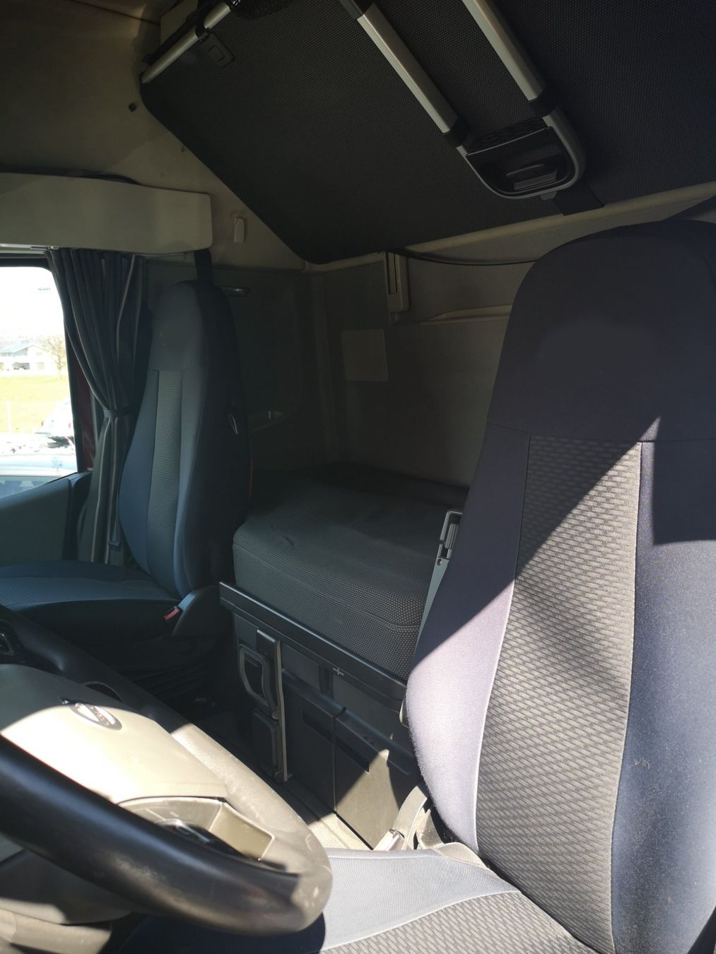 Volvo Autocarri: Volvo FH-420 4x2T – Usato da Freienbach venduto da WilH 3