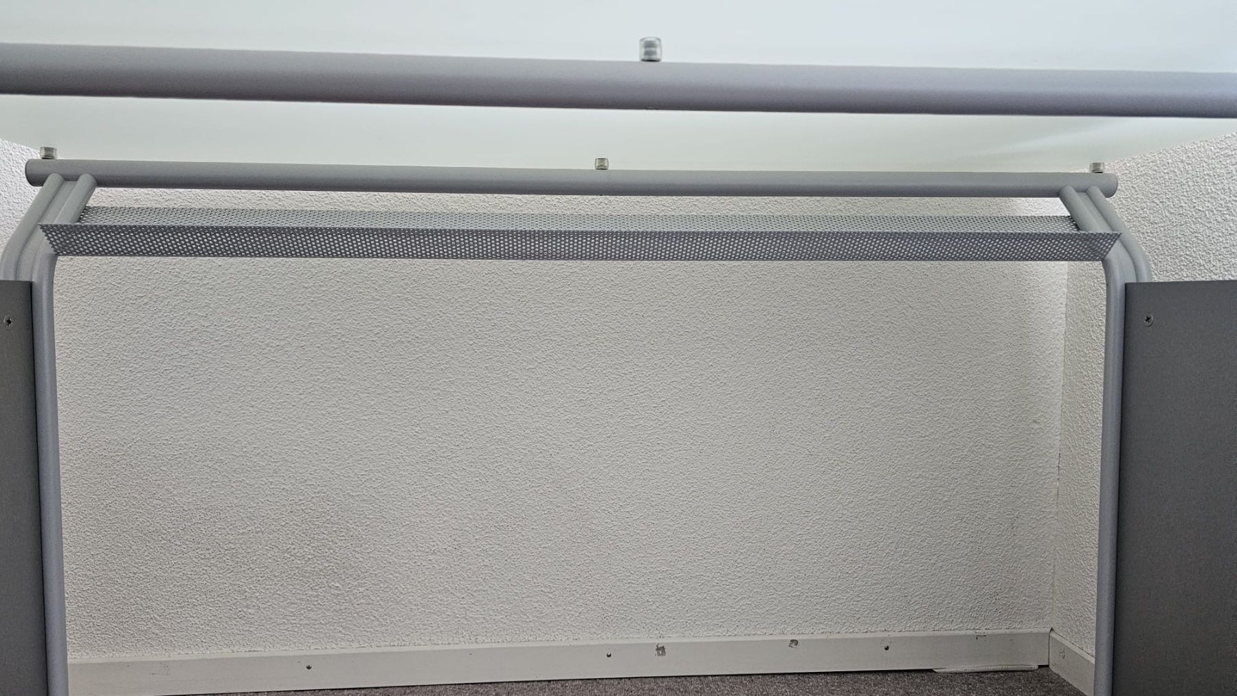 Scrivanie: Glasbürotisch – Usato da Küssnacht am Rigi venduto da VRomano 2