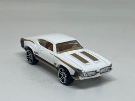 Hot Wheels Olds 442 #325