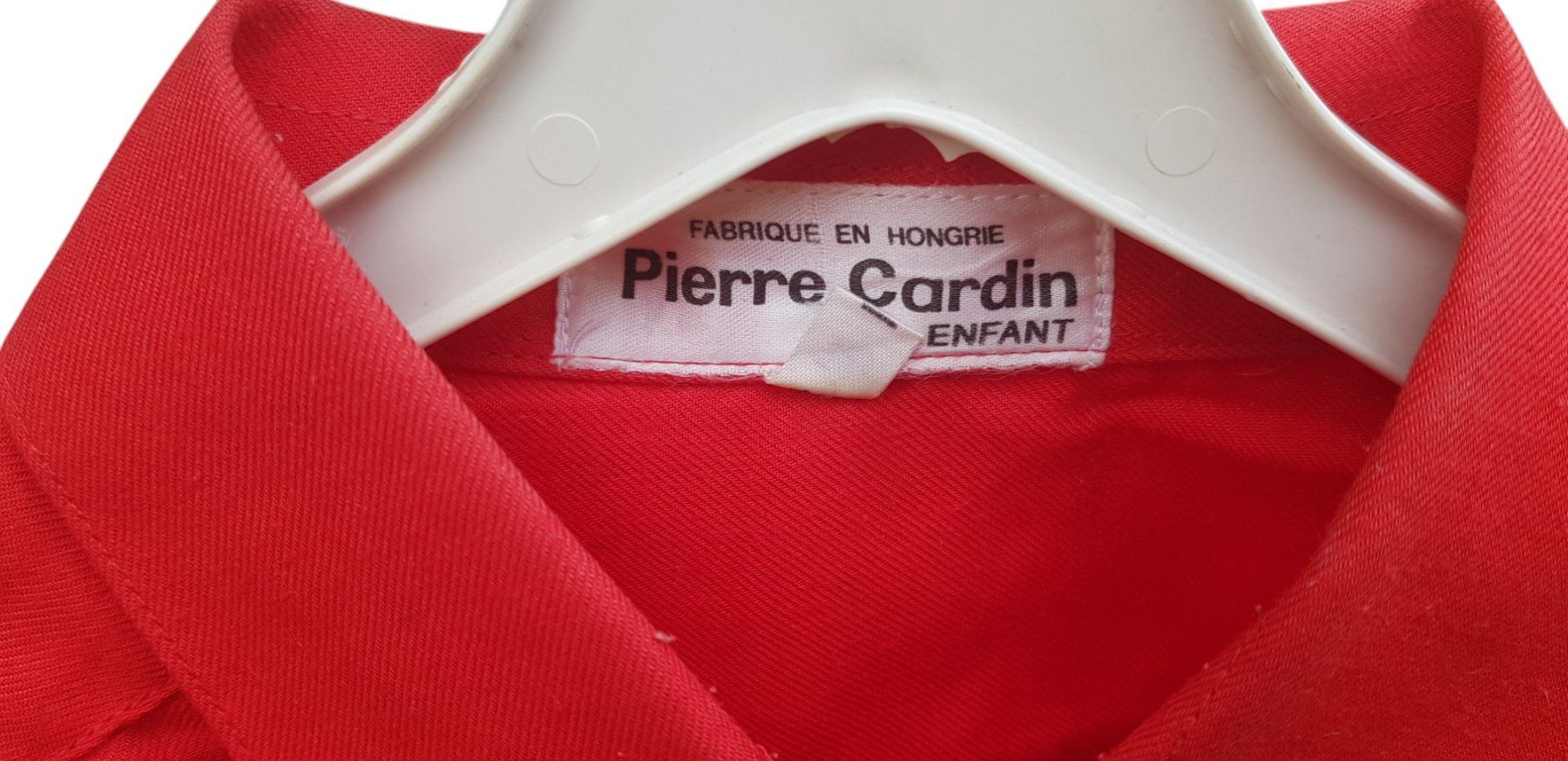 Pierre Cardin Blusen, T-Shirts & Tops: Bluse Kinderbluse Pierre Cardin Desinger – Gebraucht aus Mörschwil von lindaswunderkiste 1