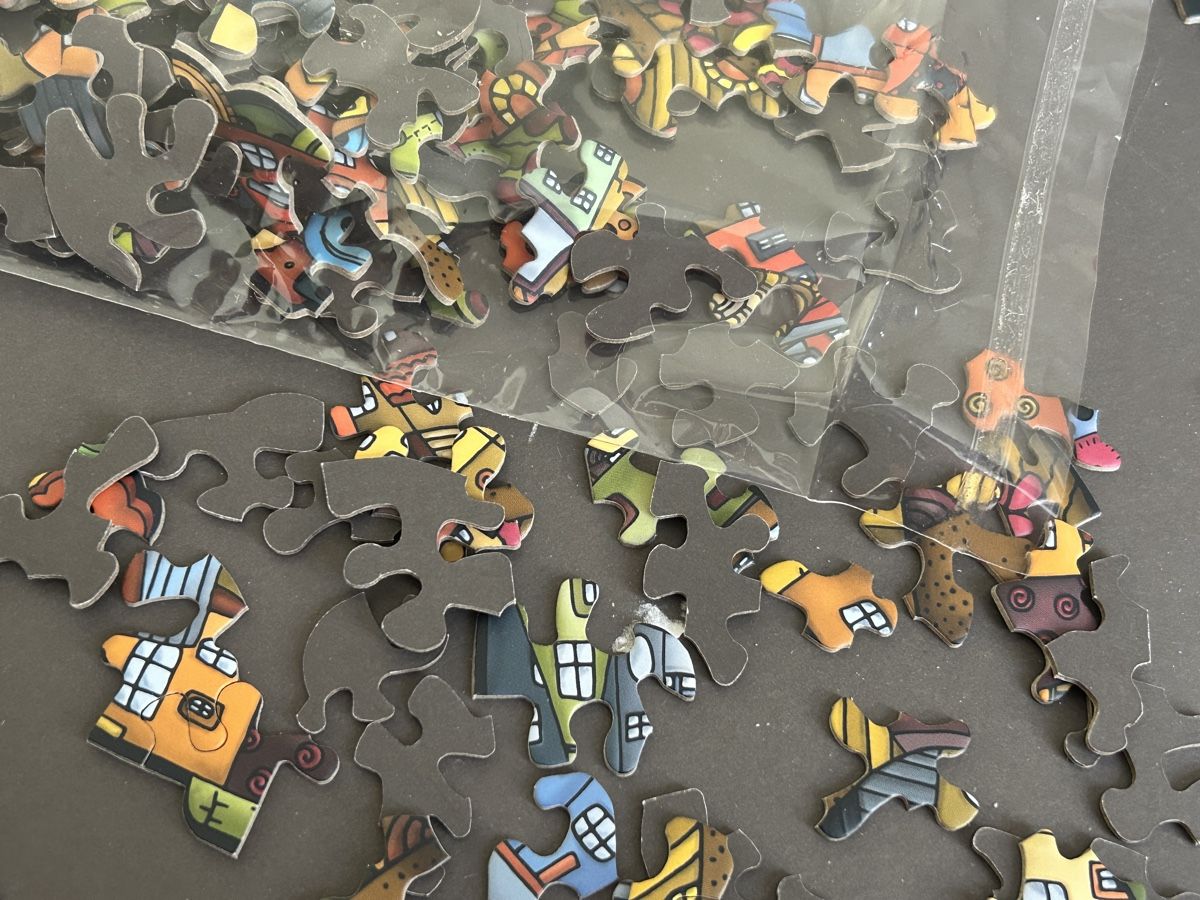 Puzzle: Puzzle PALAPELI Curiosi 210 Teile – Usato da Winterthur venduto da ErikaW10 5