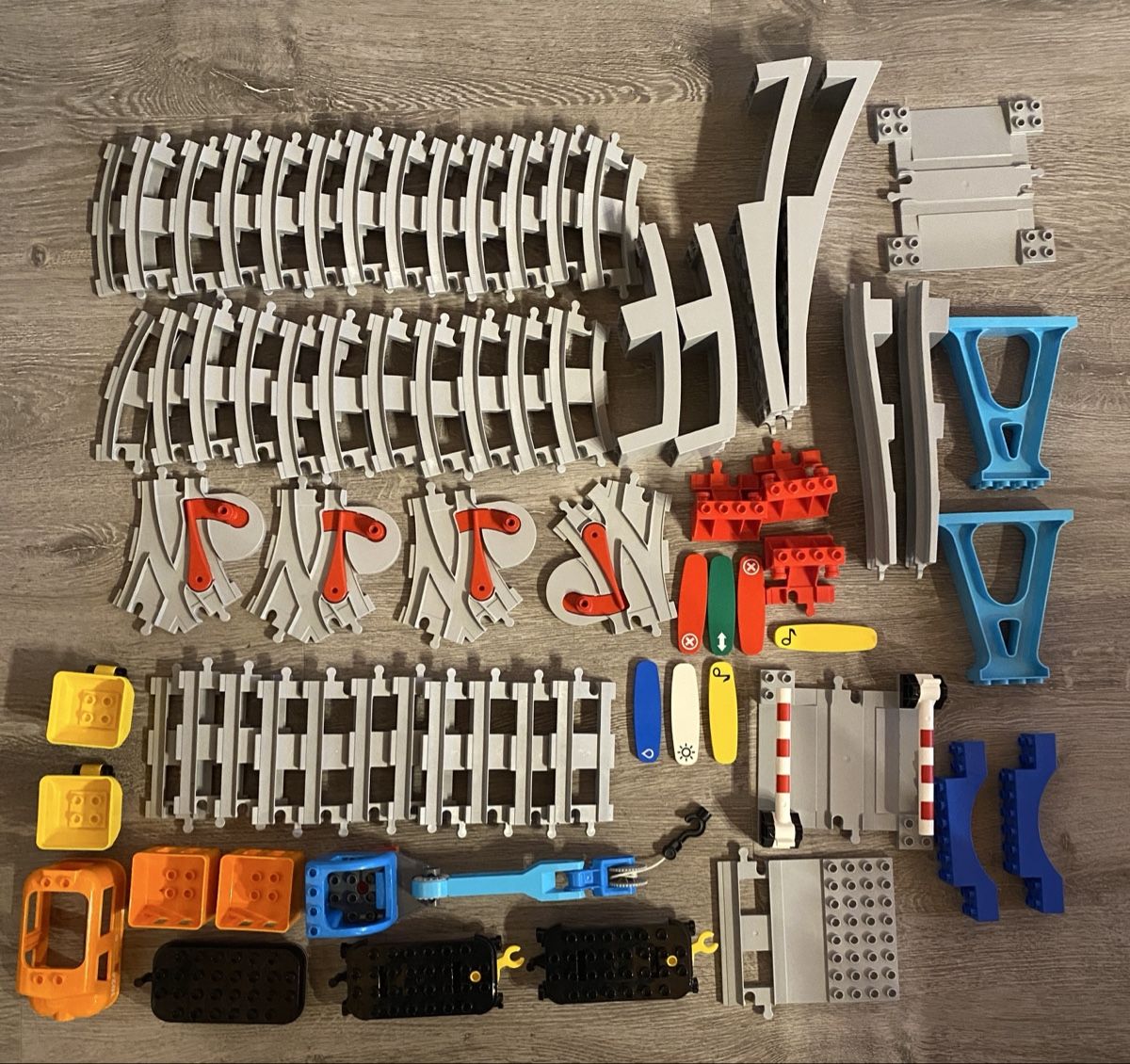 Lego Giocattoli: Grosses Duplo Eisenbahn-Set – Nuovo (secondo la descrizione) da Jegenstorf venduto da Bahnhofshallenkiosk 2