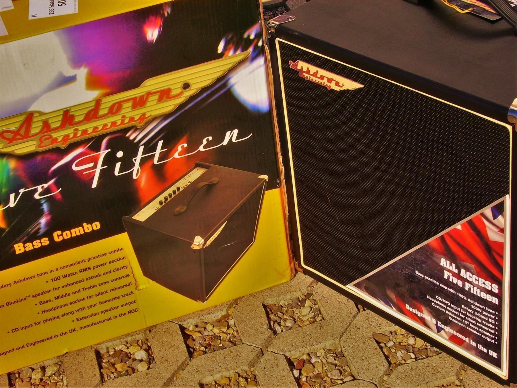 Amplificatori: Combo Bass-Verstärker  100 Watt – Nuovo (secondo la descrizione) da Wöschnau venduto da Musikhaus-Luethy5012 4