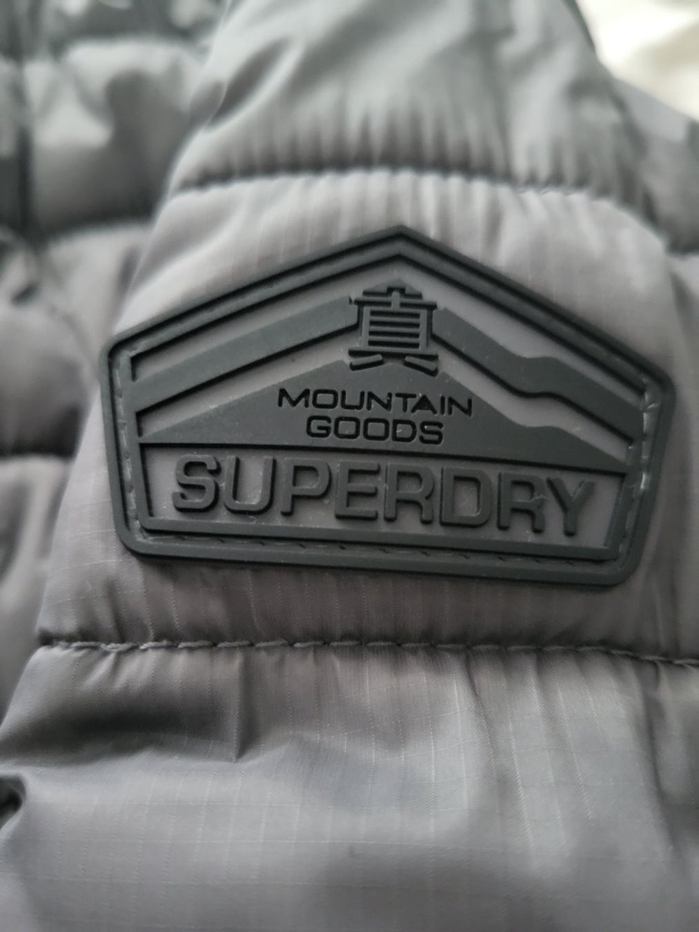Superdry Giacche: FUJI SUPERDRY Herrenjacke Gr. M – Usato da Schaffhausen venduto da Mauri1970 1