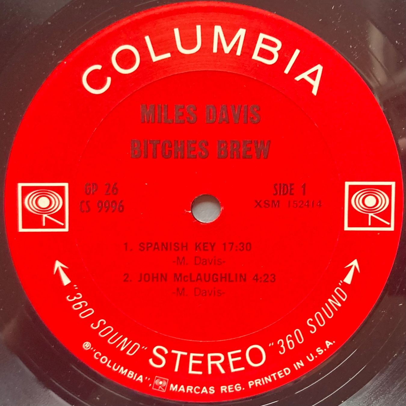 Vinyles: MILES DAVIS - BITCHES BREW – D'occasion à Poliez-Pittet par Newtown-Records 2