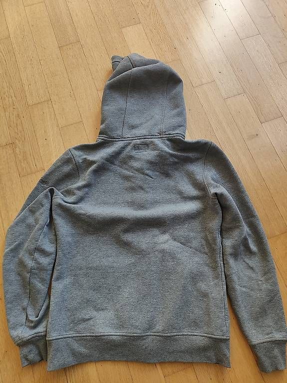 Maglioni & Felpe: Hoodie – Usato da Affoltern am Albis venduto da ShugAaA 4