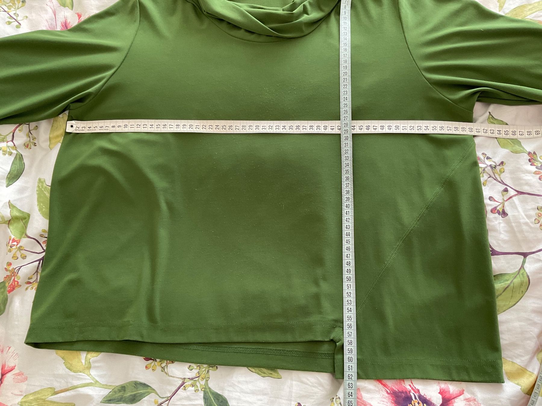 Maglioni & Felpe: LIYA Pullover Shirt Gr 44 grün – Usato da Urdorf venduto da alda02 5