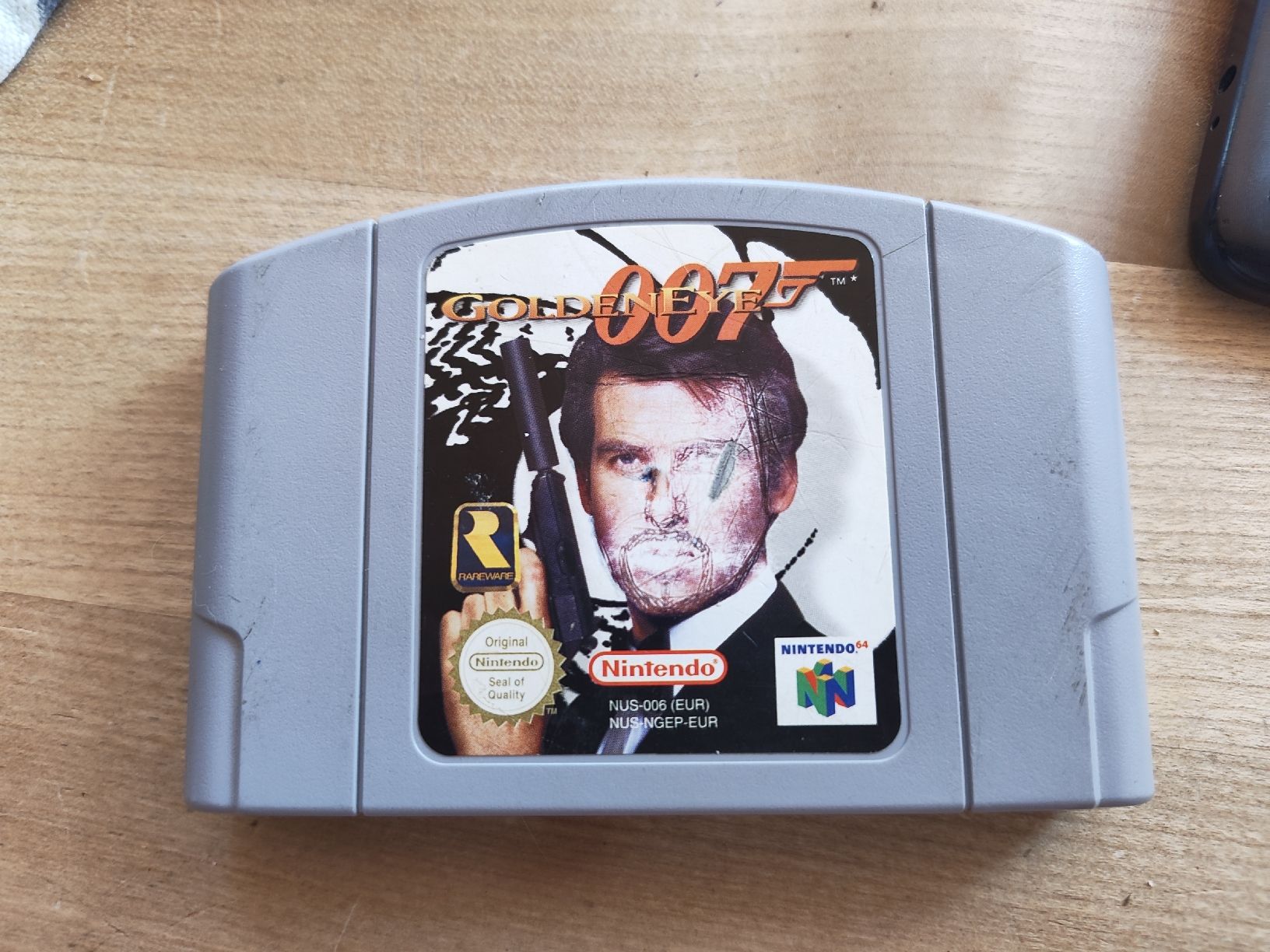 Nintendo Giochi: Nintendo 64 Game GoldenEye 007 N64 – Usato da Niederglatt SG venduto da bella2022