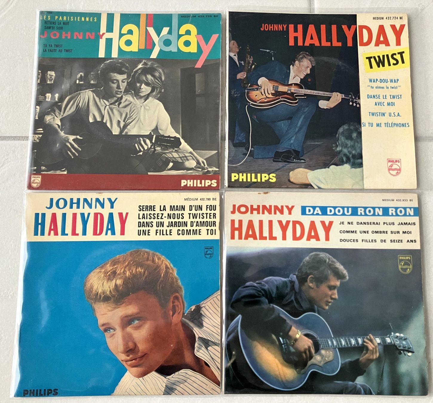 Dischi in vinile: JOHNNY HALLYDAY 4 Singles – Usato da Samstagern venduto da Ajole