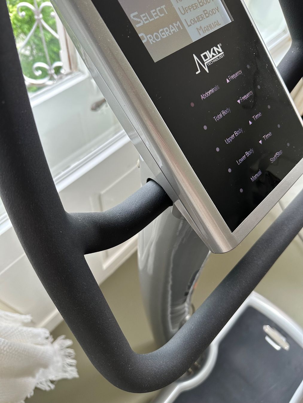Hometrainer: Vibrationsplatte XG-10 von DKN Technology – Gebraucht aus Chur von jopazh 4
