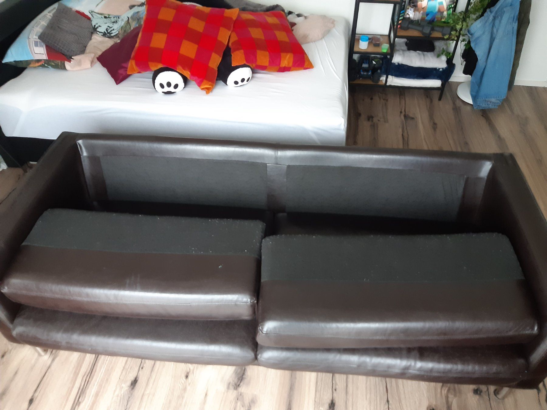 Sofas: Sofa – Gebraucht aus Mitlödi von blackgnat79 1