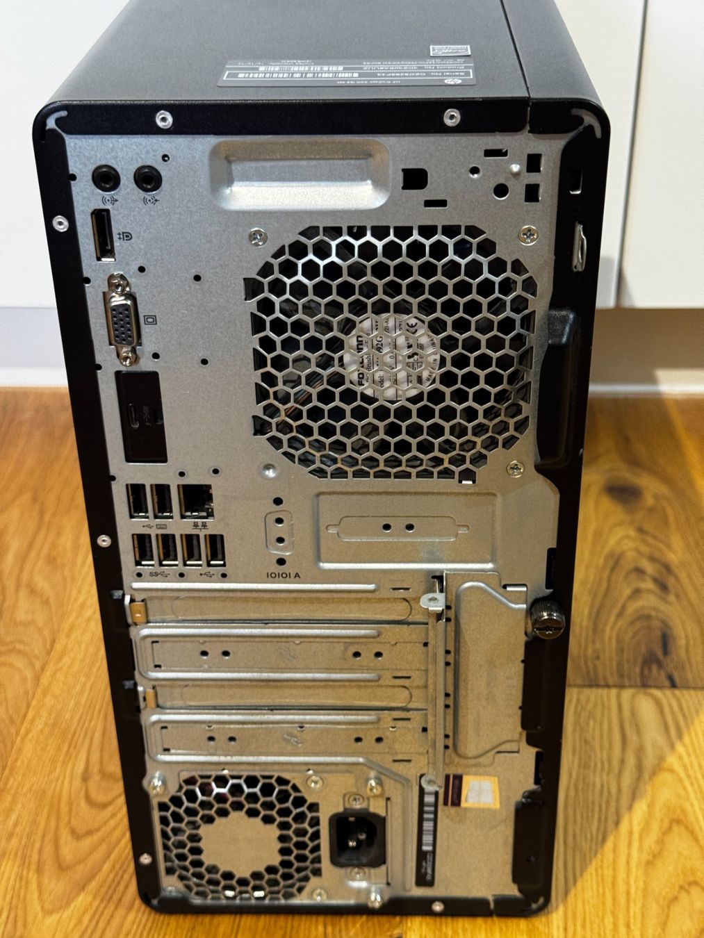 Hewlett Packard PC: HP ProDesk 400 G5 MT – Usato da Flawil venduto da lightstorm77 3