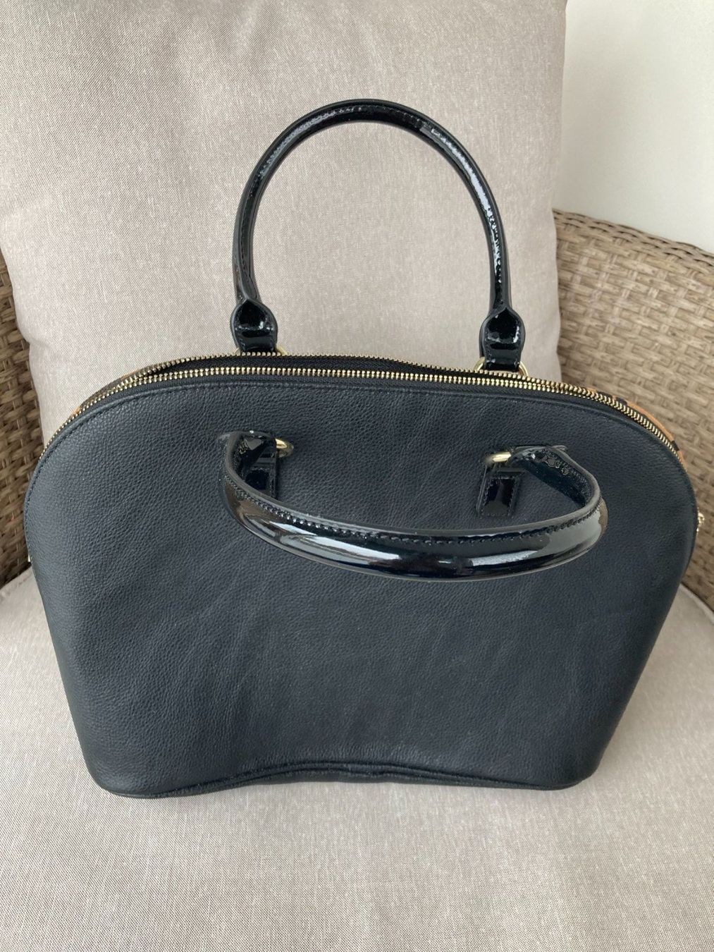 Armani Borse da donna: AJ ARMANI JEANS Tasche mit Tigermuster – Nuovo e nell'imballaggio originale da Pratteln venduto da Miki_ 1