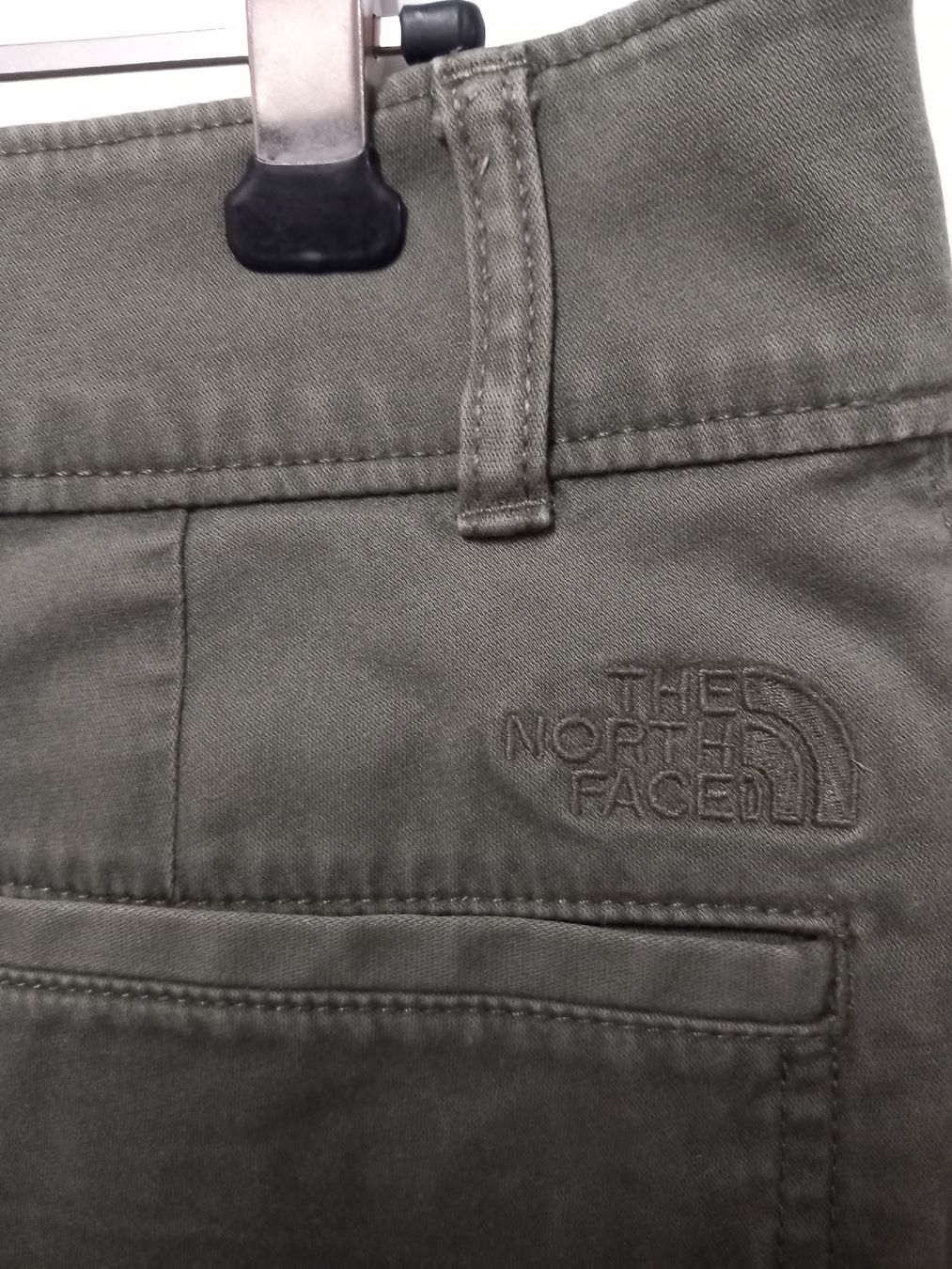 North Face Hosen: Chino Hose The north Face Gr.L – Gebraucht aus Gwatt (Thun) von umwelt-brocki 2