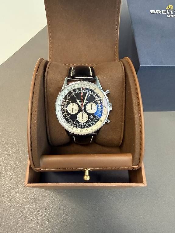 Breitling Orologi: Breitling Navitimer World 46mm – Usato da Felben-Wellhausen venduto da Fehrli82 2