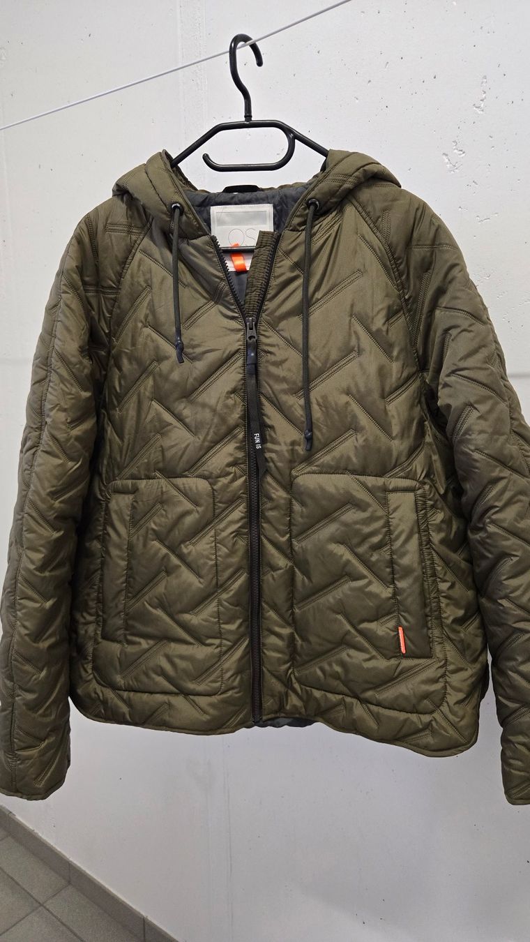 Giacche: leichte Winterjacke / Übergangsjacke "oversize" – Usato da Malans GR venduto da Miraval