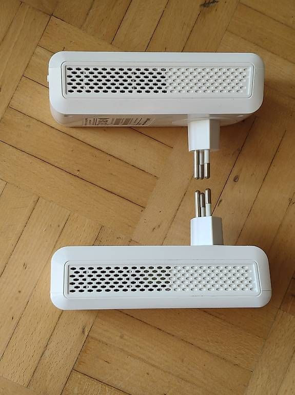 Laufwerke & Adapter: Zyxel Ethernet over Power Line Adapter PLC – Gebraucht aus Adliswil von ro0ter