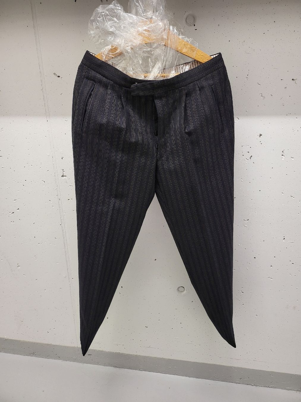 Pantaloni: Elegante Herrenhose – Usato da Horgen venduto da 2CH70